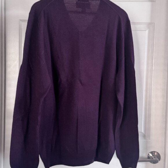 Joseph Abboud Purple 100% Extra Fine Merino Wool V-neck Sweater, XL - Picture 3 of 3